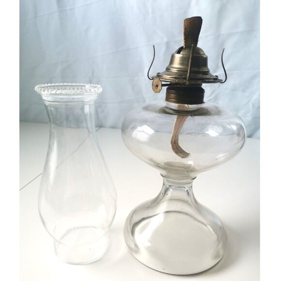 Large Antique Clear Glass Pedestal Eagle Oil Lamp 17.5" Height - Picture 4 of 10